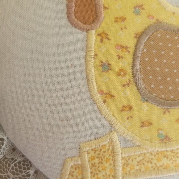 Vintage Chicken Quilted Embroidery Patchwork Quilt Style Wall Art Hen Rooster - Picture 9 of 9